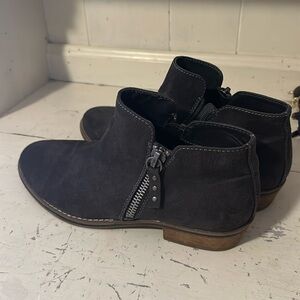 Women’s Booties size 10